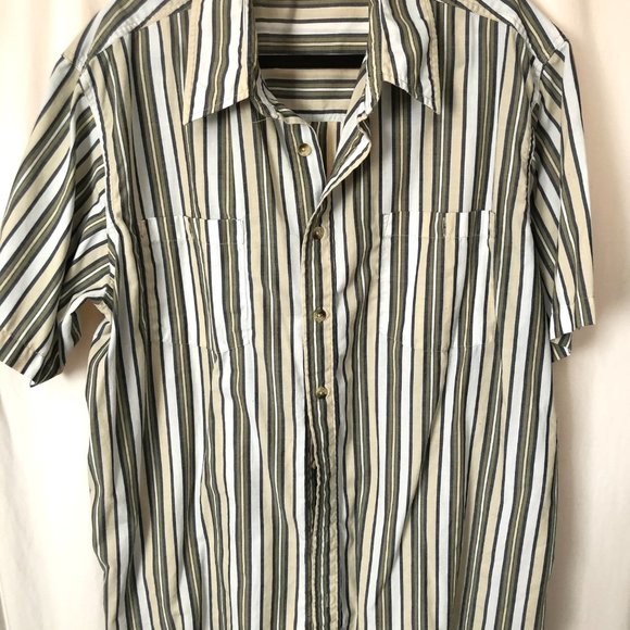 90s Oversized Short Sleeve Striped Button Up - Picture 5 of 6